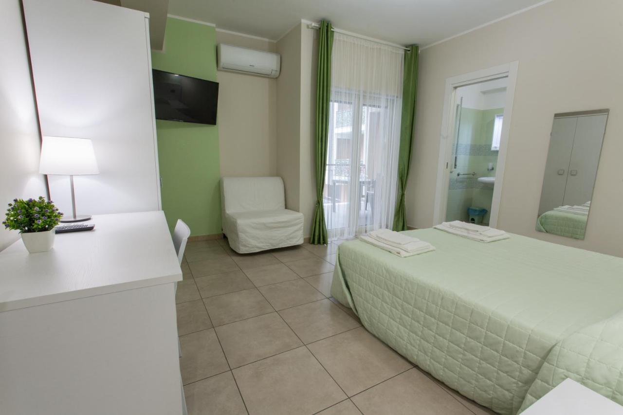 I Granai Messina Bed & Breakfast Ngoại thất bức ảnh